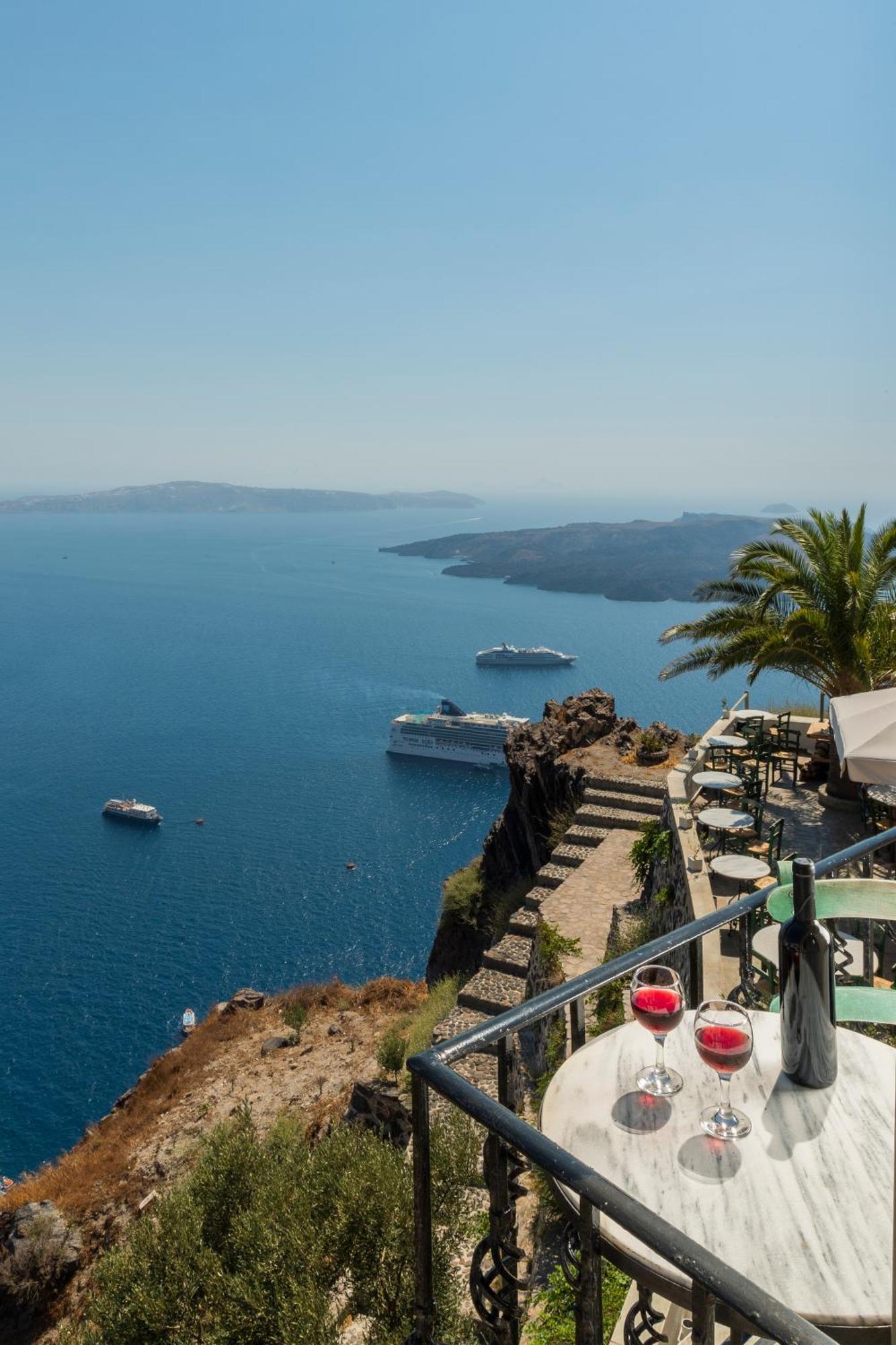 Anthos Caldera Suites Тира Экстерьер фото
